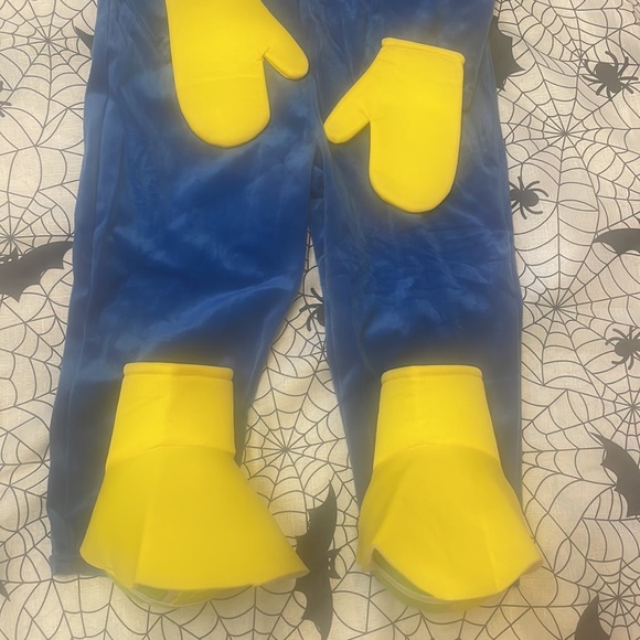 Huggy Wugguy shark New without tags costume - Picture 4 of 7